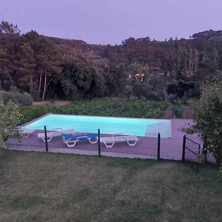 Casa Da Costureira Guest House Olival Екстериор снимка
