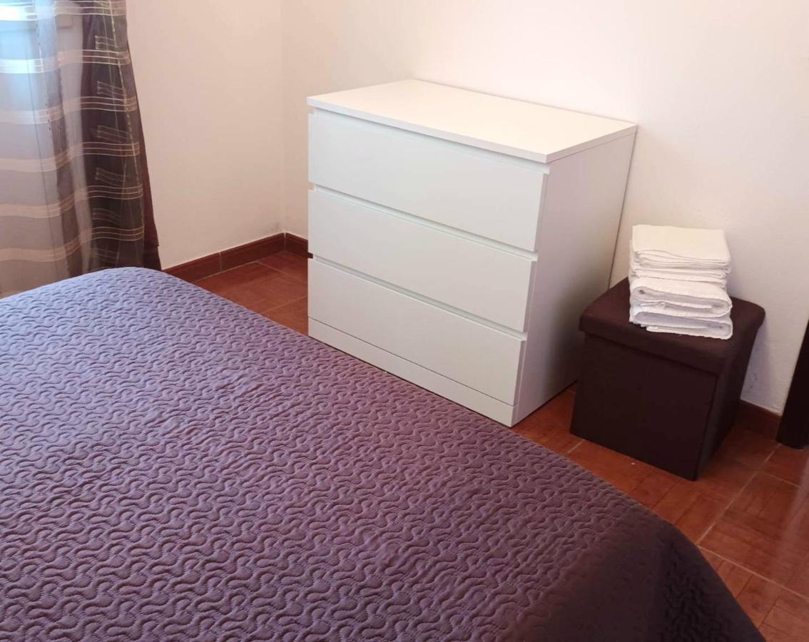 Casa Da Costureira Guest House Olival Екстериор снимка