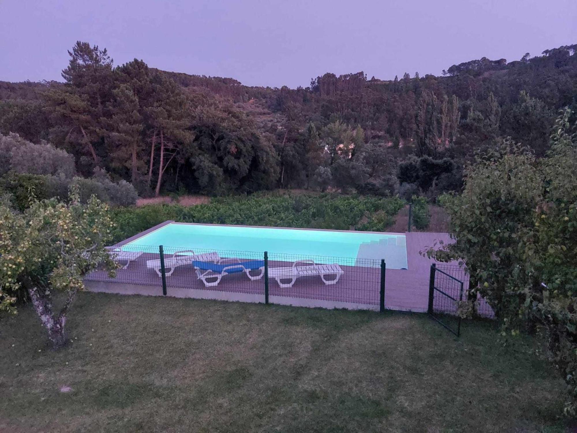 Casa Da Costureira Guest House Olival Екстериор снимка